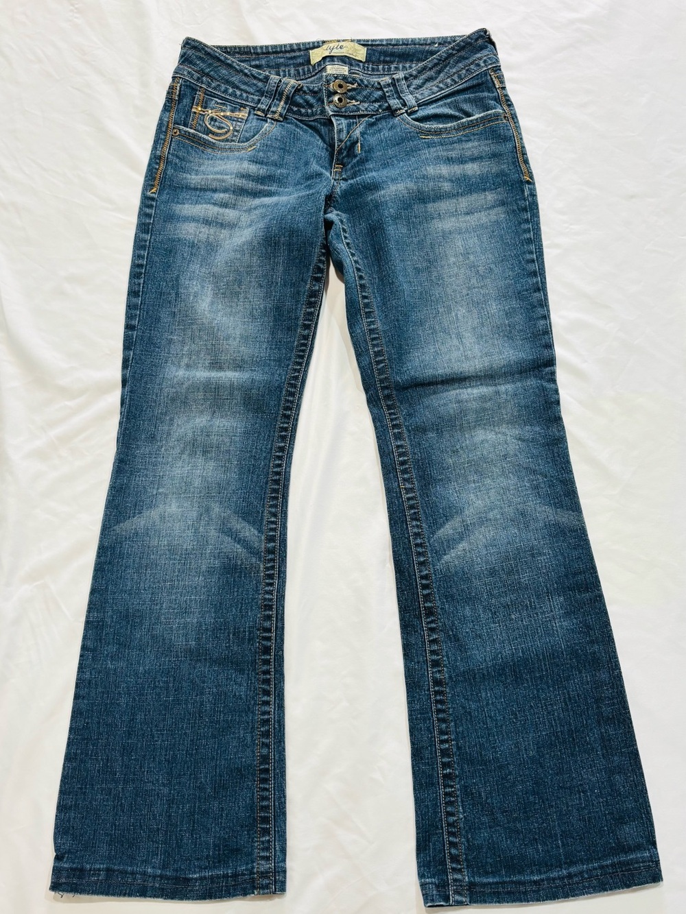 Y2K Tyte Jeans Boot Cut Low Rise Medium Wash 9